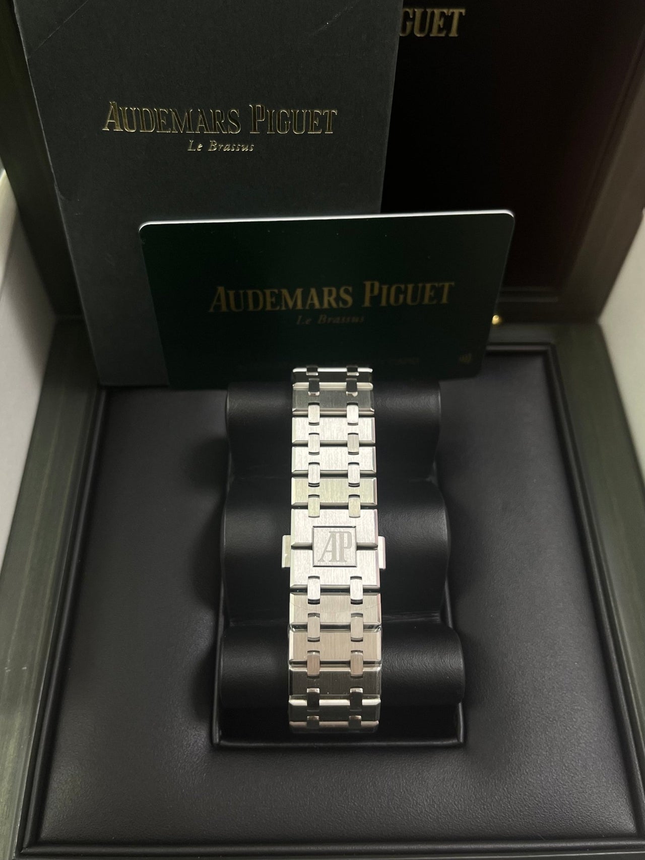 Audemars Piguet Royal Oak black