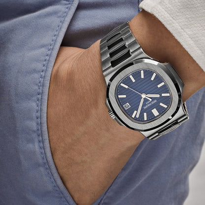 Patek Philippe 40mm 5711/1A-010 Nautilus