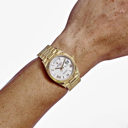 Rolex Day-Date or jaune 18 ct